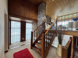 INNER HALL- click for photo gallery